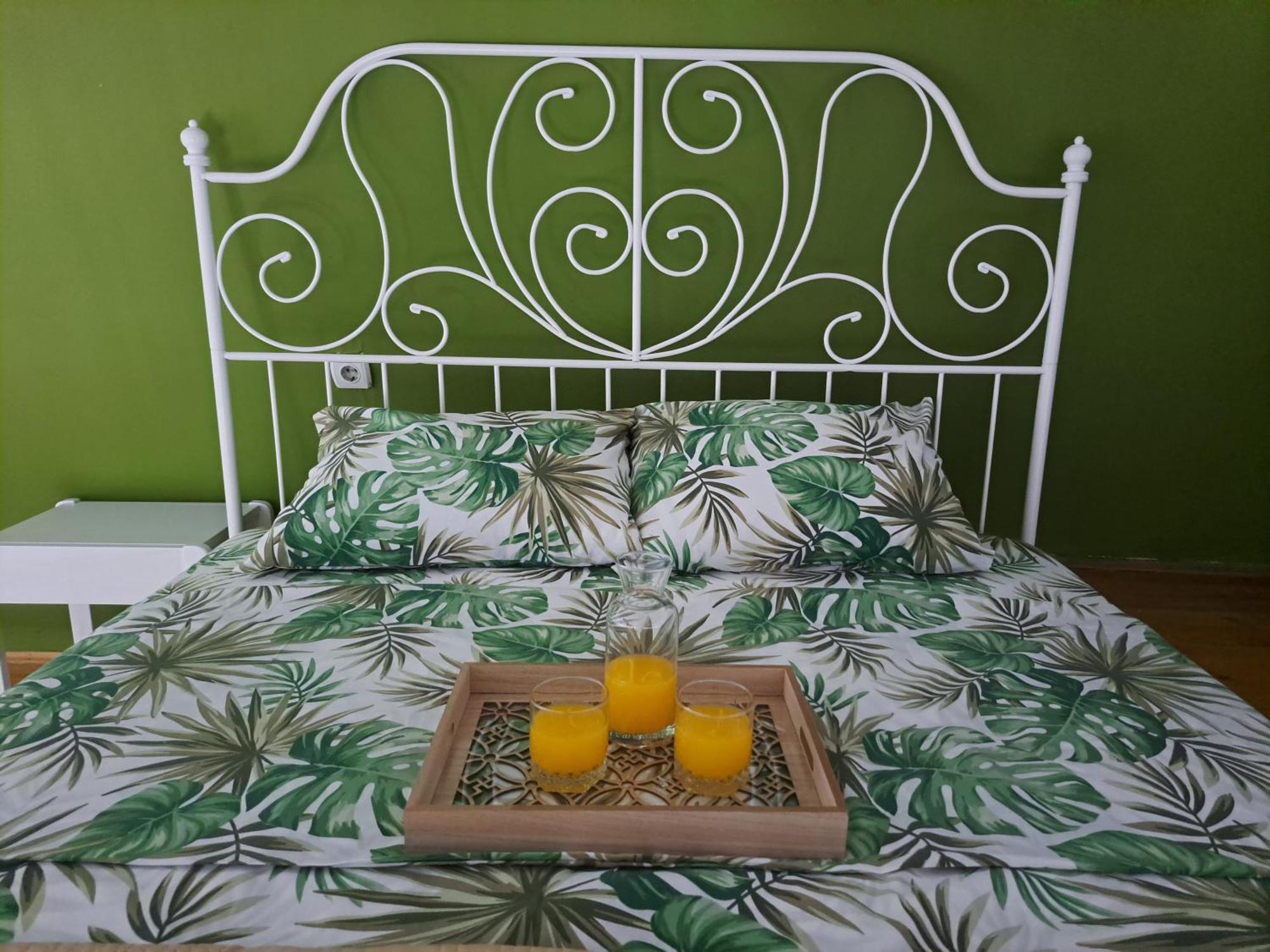 פודגוריצה Gallery Apartment מראה חיצוני תמונה