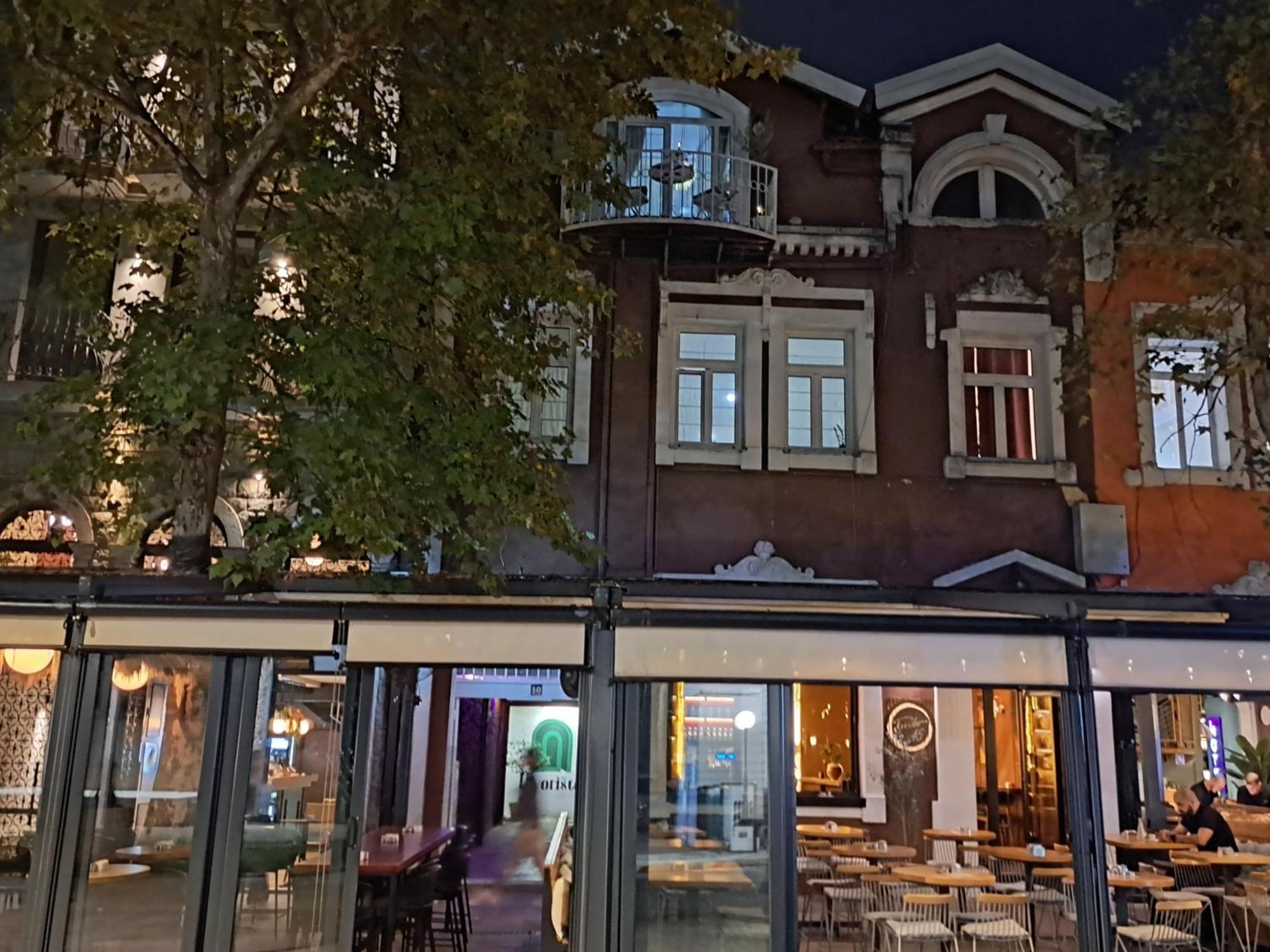 פודגוריצה Gallery Apartment מראה חיצוני תמונה
